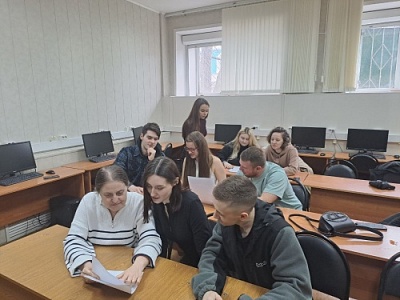 КЦПИТ провел интерактив на тему «Гармонизация межнациональных отношений» со студентами факультета социально-политических наук ЯрГУ