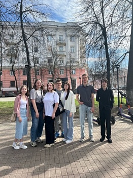 Студенты факультета социально-политических наук ЯрГУ провели соцопрос среди жителей Ярославля о степени удовлетворенности состоянием зеленых насаждений