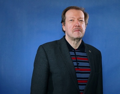 Сегодня день рождения отмечает Александр Русаков