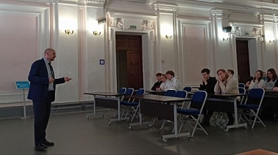 Студенты ЯрГУ приняли участие в лектории "Террористические угрозы и современное общество"