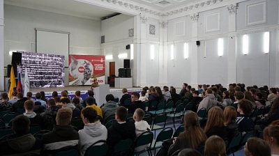 В ЯрГУ открылась интерактивная просветительская площадка, посвященная 80-летию Победы в Великой Отечественной войне — «Нам дороги эти позабыть нельзя»