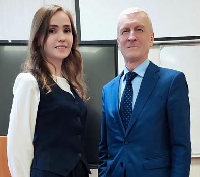 Состоялась защита кандидатской диссертации по истории российской государственности